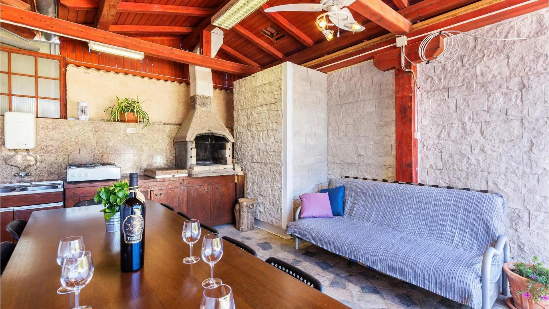 Stunning Apartment In Pula With Wifi